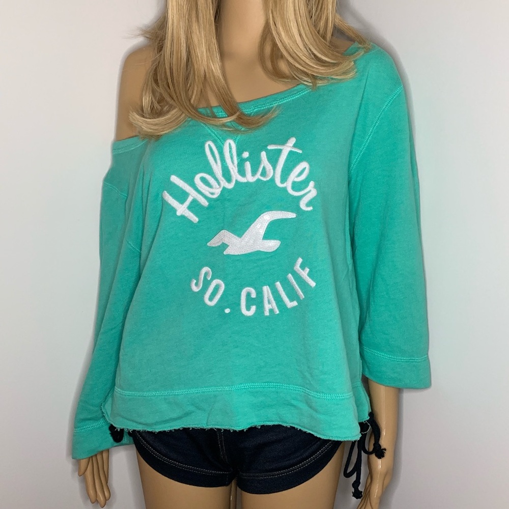 HOLLISTER SEQUIN OFF SHOULDER SWEATSHIRT SZ L
